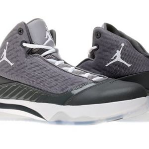 Nike Air Jordan Melo B'MO Mens Basketball Shoes Size US11 dark grey/white